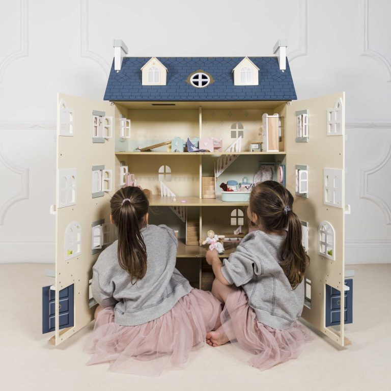 Doll Houses,Wooden Doll's Houses,Children's Dolls House