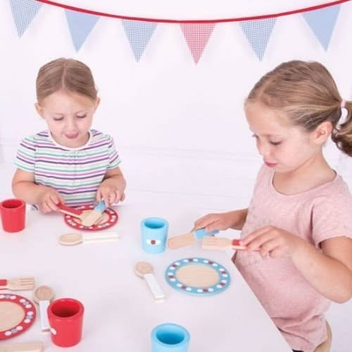 20 Piece Wooden Dinner Service Set, 20 Piece Wooden Dinner Service Set,Childrens dinner plates set,pretend play kitchen toys,Dinner Service 20 Pieces,kitchen toys,pretend play household,children's imaginative play ideas, 20 Piece Wooden Dinner Service Set,Budding young cooks can host their own dinner and tea parties and cook up some amazing meals with this brightly coloured wooden Children’s Dinner Set. The toy tea set comes supplied with 20 pieces in total, including 4 wooden plates, cups, knives, forks an