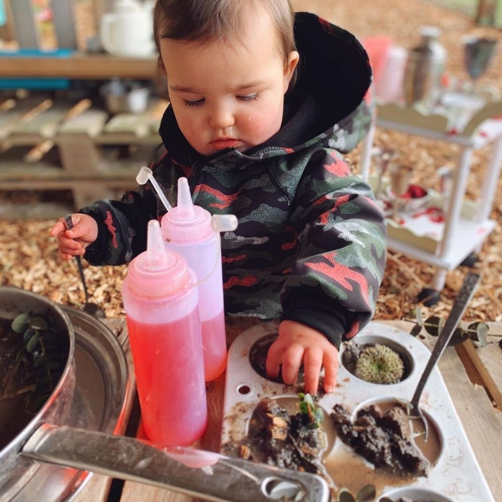 Clear Sauce Bottle, Clear Sauce Bottle,Messy play ideas,messy play resources,messy play cheap,cheap messy play ideas, Clear Sauce Bottle,Children are being creative when they use materials in new ways, combine previously unconnected materials and make discoveries that are new to them.Messy play enables children to do all these things.We know children love to add an array of ingredients from glitter,Paint,and so much more.Whilst doing so their imaginatio,Clear Sauce BottleChildren are being creative when the