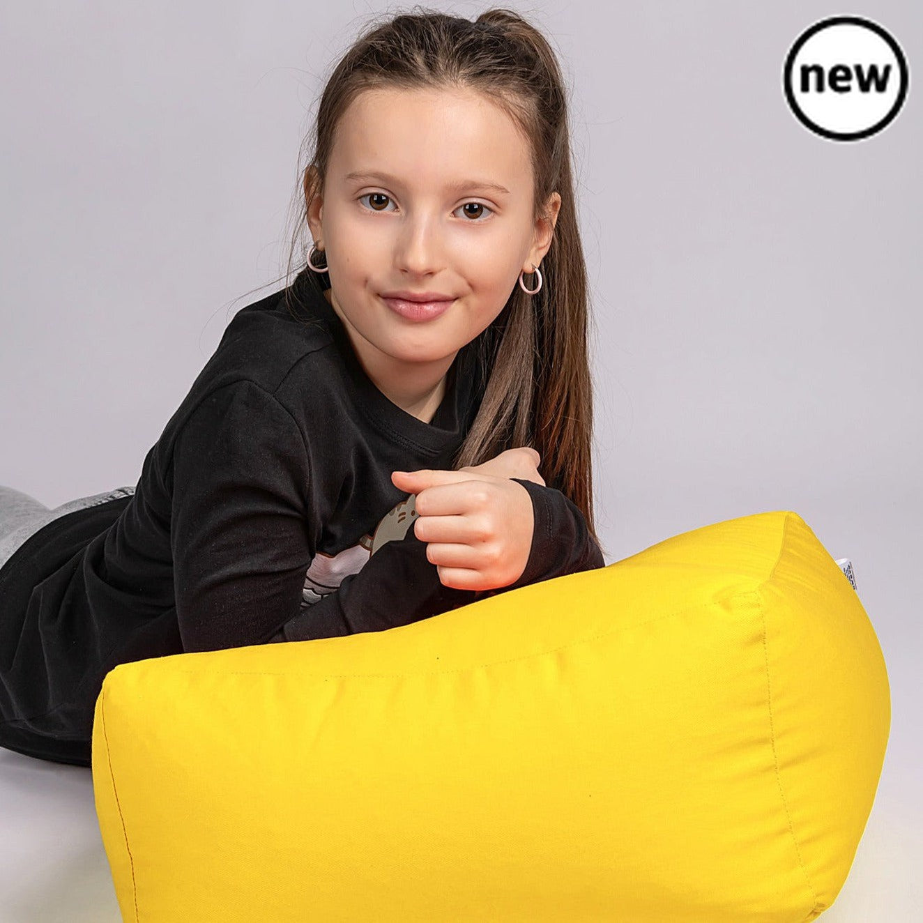 Cotton Square Poufs Set Of 12, Cotton Square Poufs Set Of 12,bean bag sensory chair,bean bag chair,sensory bean bag,school bean bag, Cotton Square Poufs Set Of 12,Introducing our set of Cotton Square Poufs – a versatile and vibrant addition to any space. This set includes 12 pouffes, featuring two in each color or as per your specific request, providing endless possibilities for creative and functional use. Specifications: Size: 40x40x20cm Fabric: 100% Cotton Filling: Polystyren,Cotton Square Poufs SetIntro