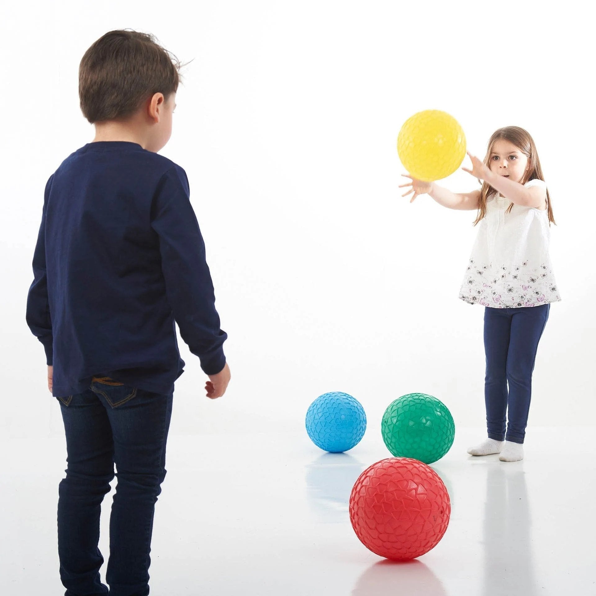 Easy Grip Balls Set - Pk4, Easy Grip Balls Set - Pk4,Jumbo Easy Grip Ball Set of 4,Easy Grip Balls Set,ball games,special needs games,special needs PE resources, Easy Grip Balls Set - Pk4,The Easy Grip Balls Set is a delightful set of four brightly coloured inflatable Jumbo Easy Grip balls with a honeycomb effect surface which aids grip when catching and throwing. The Easy Grip Balls Set - Pk4 are lightweight but sturdy and a good size for young children to handle.Improves children’s confidence with bal,Eas