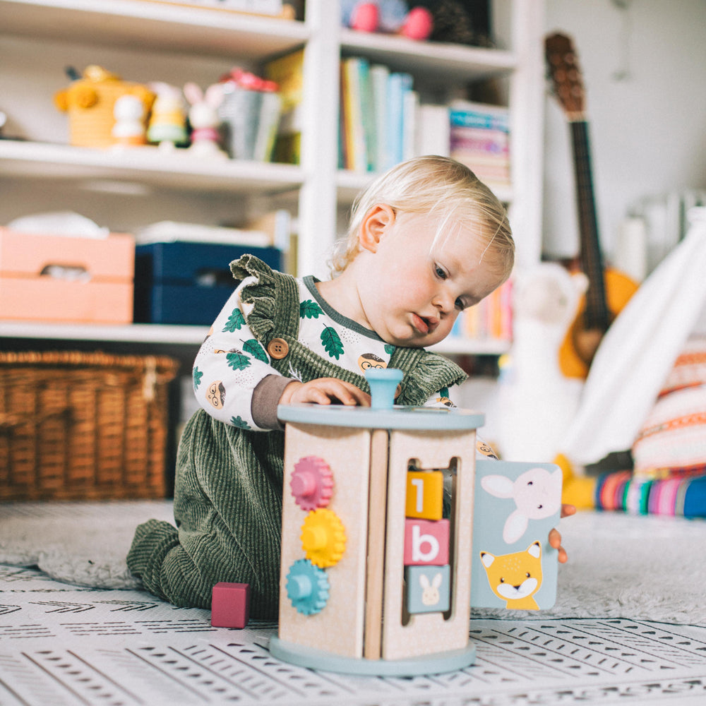 FSC 100% Rolling Activity Sorter, FSC 100% Rolling Activity Sorter,FSC 100% Rolling Activity Sorter,Wooden shape sorter,wooden toys,bigjigs wooden toys, FSC 100% Rolling Activity Sorter,Little ones will be captivated by our FSC 100% Rolling Activity Sorter. The FSC 100% Rolling Activity Sorter has four sides packed with activities including a wooden shape sorter, wooden flip book, wooden cogs and more. Its rolling nature makes it a fun task for toddlers to push along the ground as they toddle along. L,FSC 1