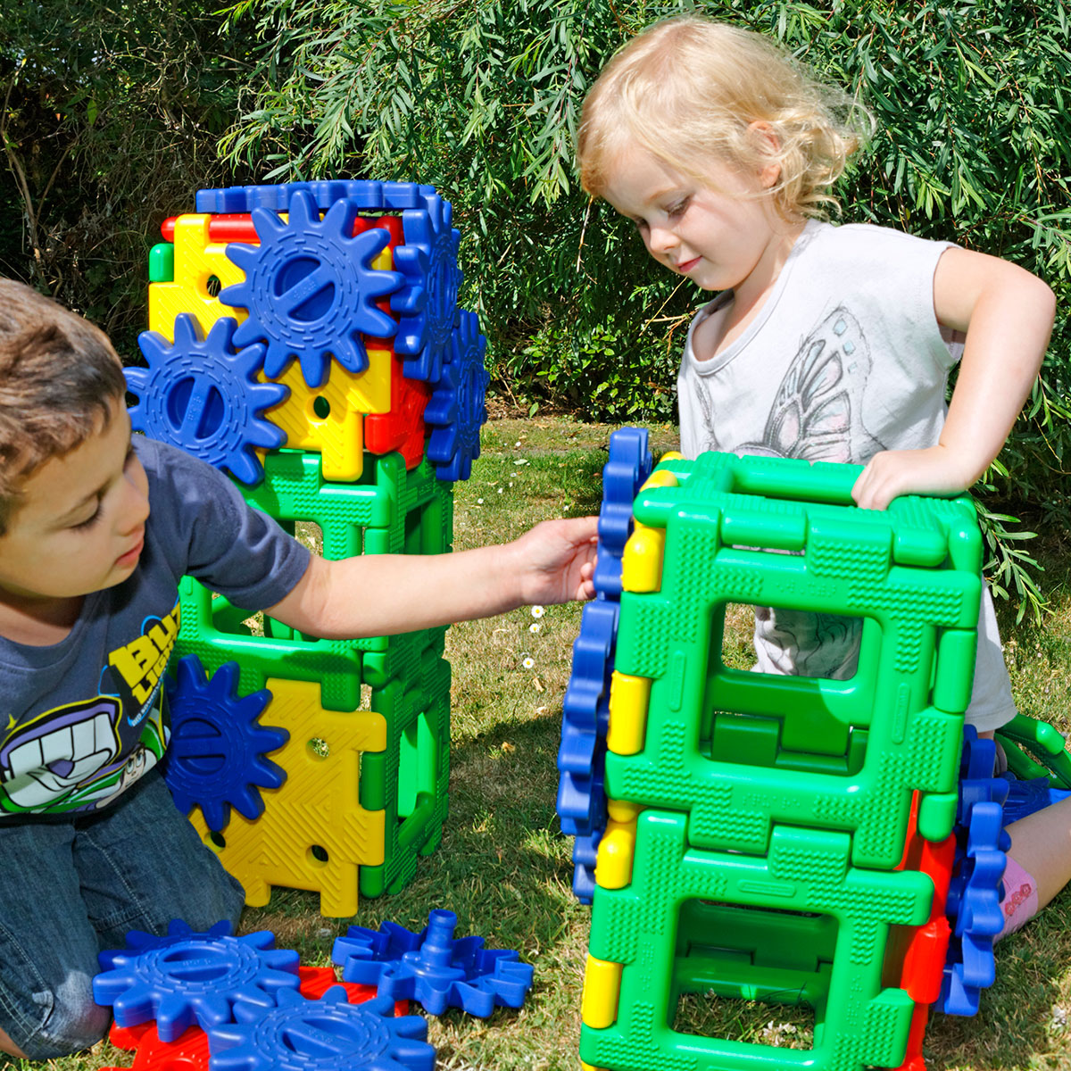 Giant Polydron Gears, Giant Polydron Gears,Weplay Gears Play Set,Early years toys,early years games,Gears Building Blocks, Giant Polydron Gears,Get ready to gear up for a construction adventure with the Giant Polydron Gears! This bumper construction set is specifically designed for nurseries, early years, kindergartens, and reception classes, making it a must-have addition to any early learning or special needs environment.Building structures has never been ea,Giant Polydron GearsGet ready to gear up for a 