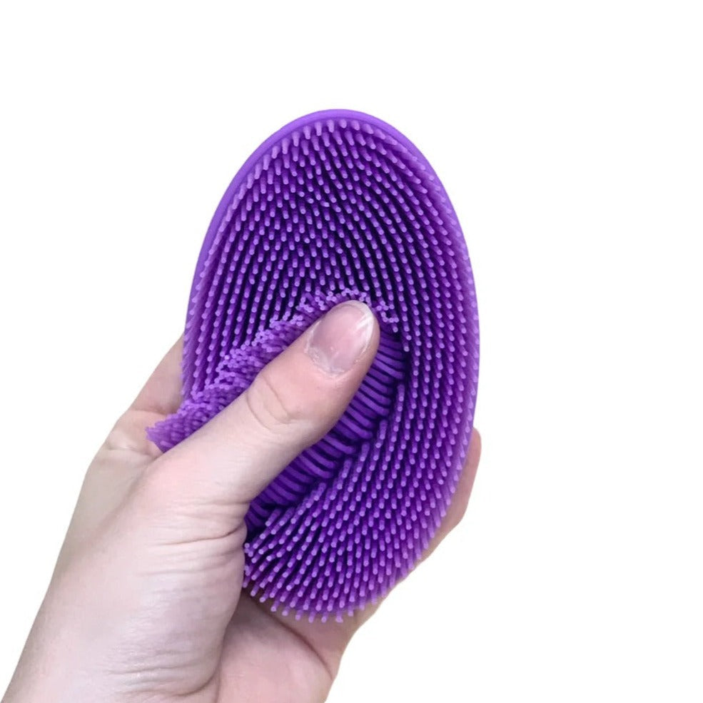 Large Silicone Sensory Brush, Large Silicone Sensory Brush,Sensory Brush,THERAPY brush,Wilbarger brush,Wilbarger sensory brush, Large Silicone Sensory Brush,Rub the Large Silicone Sensory Brush gently against your skin, or let it tickle the back of your hand. Our Silicone Sensory Brush features soft bristles on one side and smooth tactile bumps on the other. Perfect tool for daily brushing protocol and soothing sensory input. Supports sensory seekers and engages under resp,Large Silicone SensoryRub the Larg