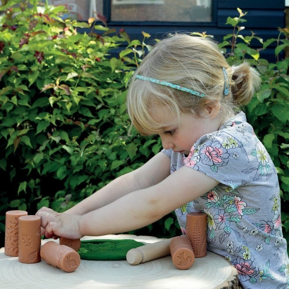 Let's Roll Forest Friends pk 6, Let's Roll Forest Friends pk 6,dough rollers,play doh tools, play dough tools,play doh rollers,yellowdoor toys, Let's Roll Forest Friends pk 6,Find out who is hiding deep within the forest! These ingenious Let's Roll Forest Friends rollers will enhance understanding of our natural world and will inspire children to ask questions and tell stories. Simply press and roll into play dough or clay and stamp with the creatures to make wonderful woodland scenes. Coun,Let's Roll Fores