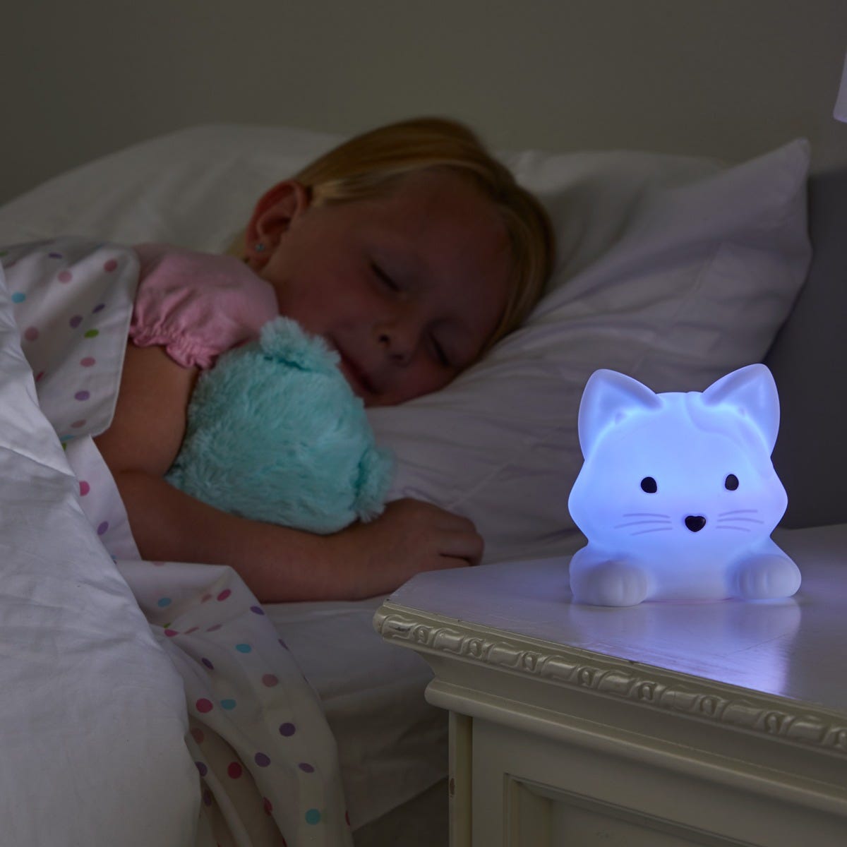 Luna The Calming Kitty, Luna The Calming Kitty,Learning Resources UK,mood cubes,sensory lighting toys,sensory lights, Luna The Calming Kitty,Luna The Calming Kitty is the purr-fect companion to help children manage stress and calm down at home, school, or anywhere they go. This squishy, soothing feline friend is designed to support mindfulness and deep breathing. Luna offers 3 different breathing patterns for children to practise and can be also used as a c,Luna The Calming KittyLuna The Calming Kitty is th