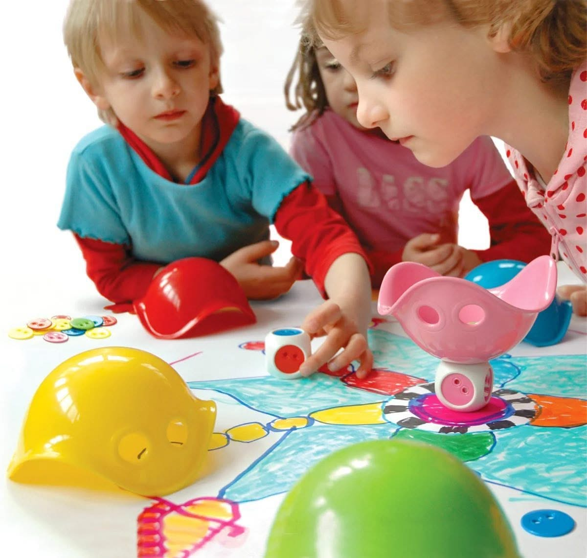 Moluk Bilibo Mini Set, Moluk Bilibo Mini Set,,mini Bilibo,Bilibo Mini,Bilibo,Bilibo Bilibo toy,Bilibo, Moluk Bilibo Mini Set – A World of Creative Play in Miniature Introducing the Moluk Bilibo Mini Set, a vibrant and compact take on the award-winning Bilibo toy, designed to ignite children's creativity and sensory exploration. This set of six mini Bilibo toys brings all the fun and versatility of the original in a perfectly sized format for little hands to grasp, stack, and experiment with. Whether at home