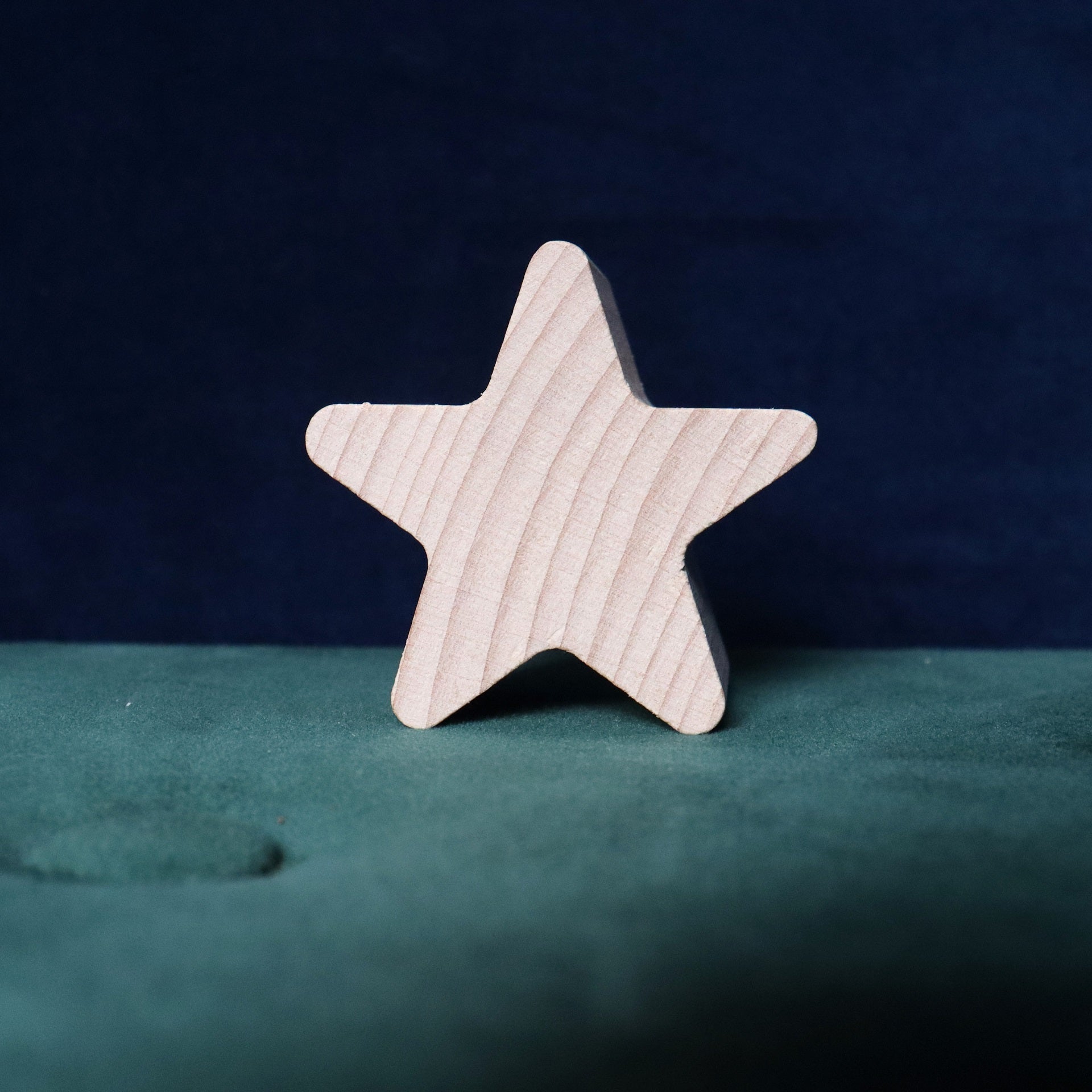 Natural Wooden Stars, Natural Wooden Stars,TickIT Natural Wooden Stars,TickIT Wooden resources, Natural Wooden Stars,Our TickiT® Natural Wooden Stars are made from beautiful smooth solid beechwood with a natural woodgrain finish. An inspiring addition to our heuristic play range. Chunky and tactile, they are easy for small hands to manipulate, stack, count, sequence and explore. These simpleOur TickiT® Natural Wooden Stars are made from beautiful smooth solid beechwood with a natural woodgrain finish. An in