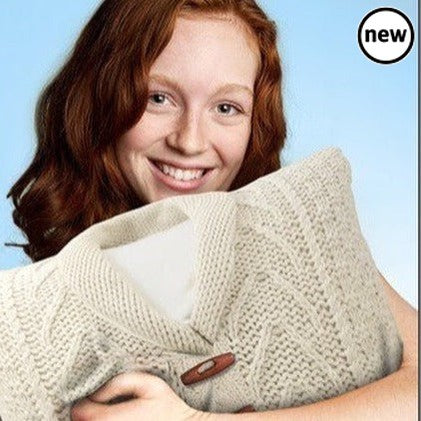 Senseez Vibrating Sweater Cushion, Senseez Vibrating Sweater Cushion,Senseez Cushion,Senseez UK Distributor, Senseez Vibrating Sweater Cushion,Senseez Vibrating Sweater Cushion The Senseez Vibrating Sweater Cushion is designed specifically for teenagers and adults, offering a larger, squeezable, and cuddly sensory tool for relaxation and focus. With its unique sweater-style design, this cushion provides a soothing vibration when squeezed, promotingSenseez Vibrating Sweater Cushion The Senseez Vibrating Swea