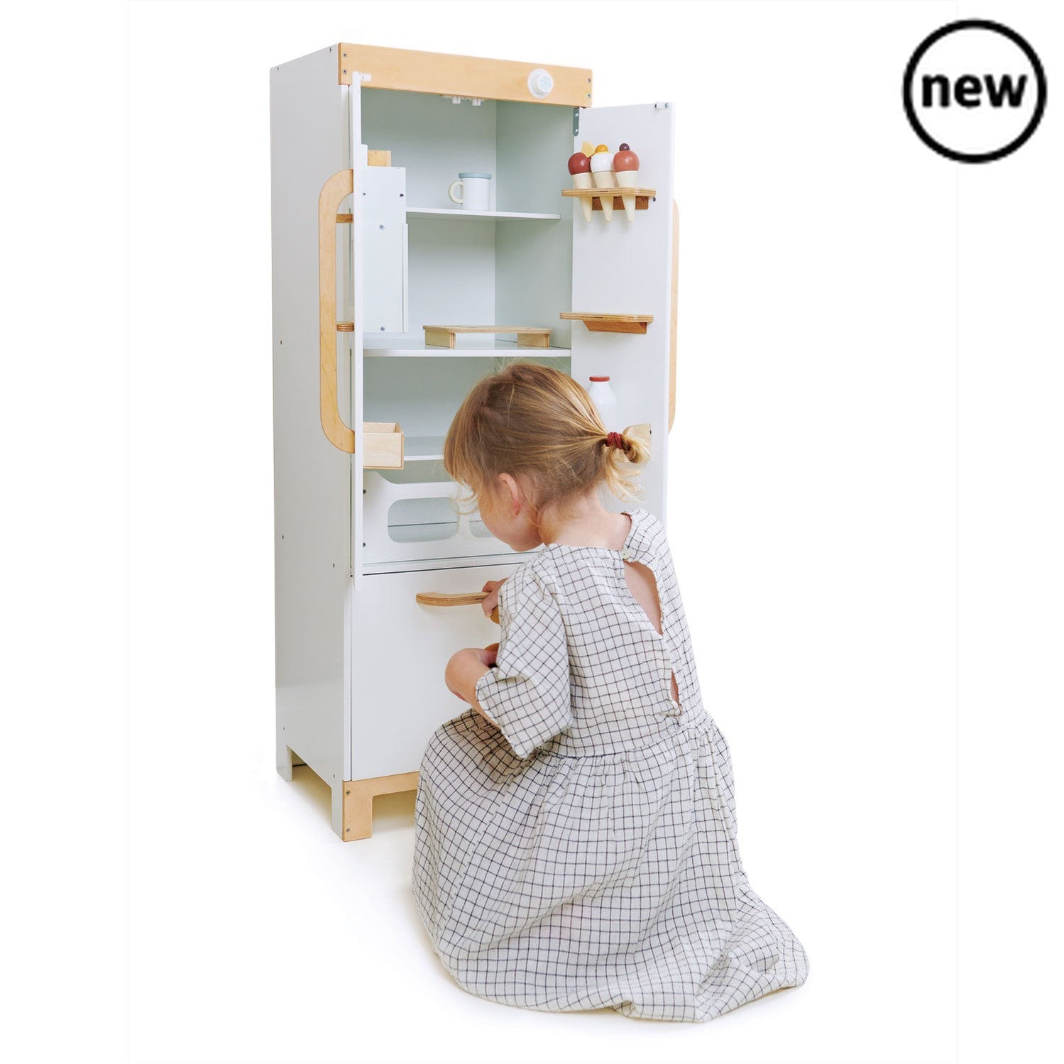 Tenderleaf Toys Wooden Refrigerator, Tenderleaf Toys Wooden Refrigerator,Wooden Toys,Tenderleaf, Tenderleaf Toys Wooden Refrigerator,Need somewhere to chill your ice-creams? A stand-alone white fridge-freezer makes a great addition to our La Fiamma Grand Kitchen. This stylish fridge has a real wow factor with a unique functioning ice cube dispenser which drops ice cubes with the press of a button. Comes with: 3 ice cream cornets 3 brown eggs on an e,Tenderleaf ToysNeed somewhere to chill your ice-creams? A 