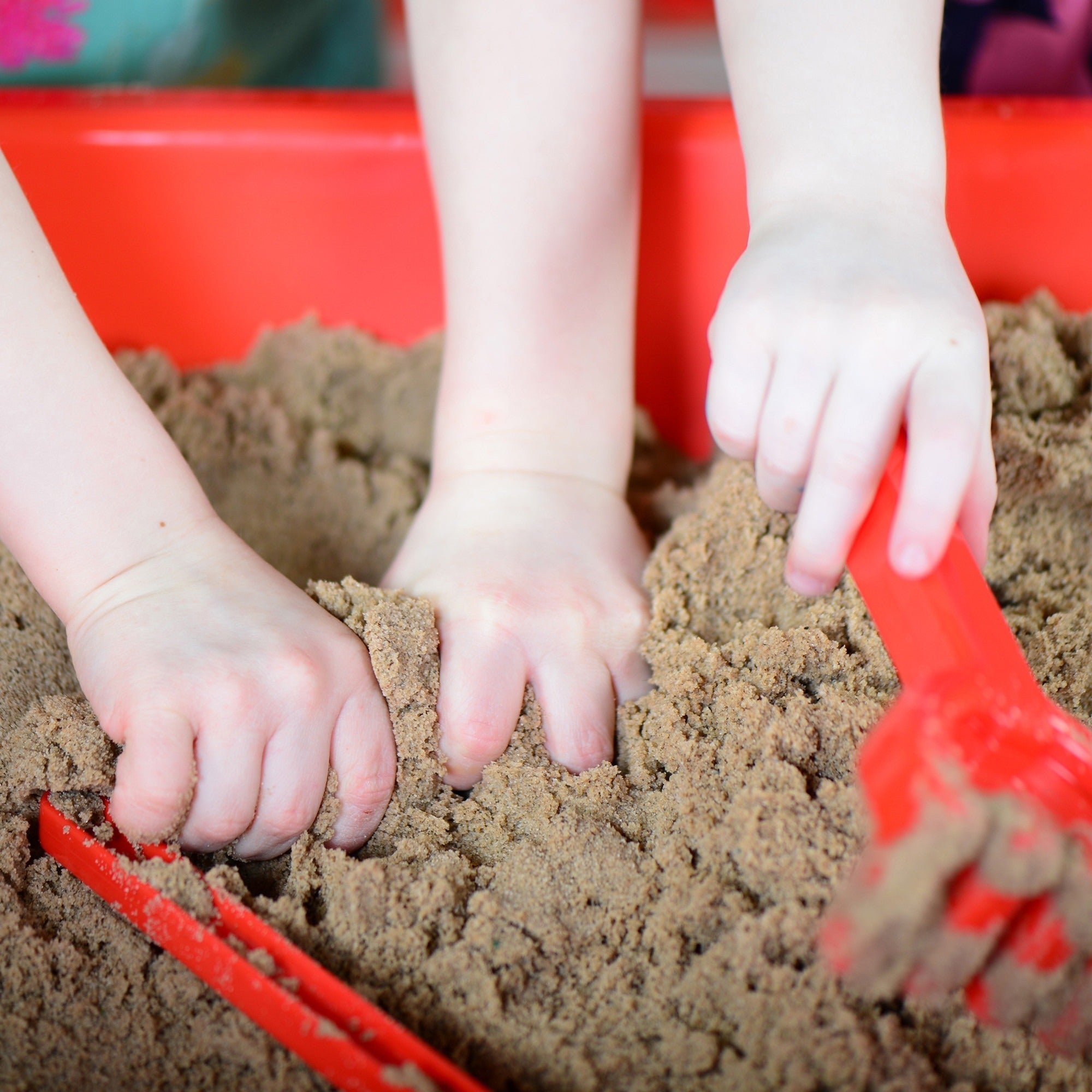 Coloured Desktop Sand and Water Tray with Stand, Coloured Desktop Sand and Water Tray with Stand,Sand and Water Tray with Stand,sand and water tray,childrens sand and water tray,portable sand and water table, Coloured Desktop Sand and Water Tray with Stand,Introducing the Coloured Desktop Sand and Water Tray with Stand, the perfect addition to any classroom or play area. This versatile tray is designed for endless hours of sensory play and exploration.Crafted from sturdy plastic material, the coloured tray 