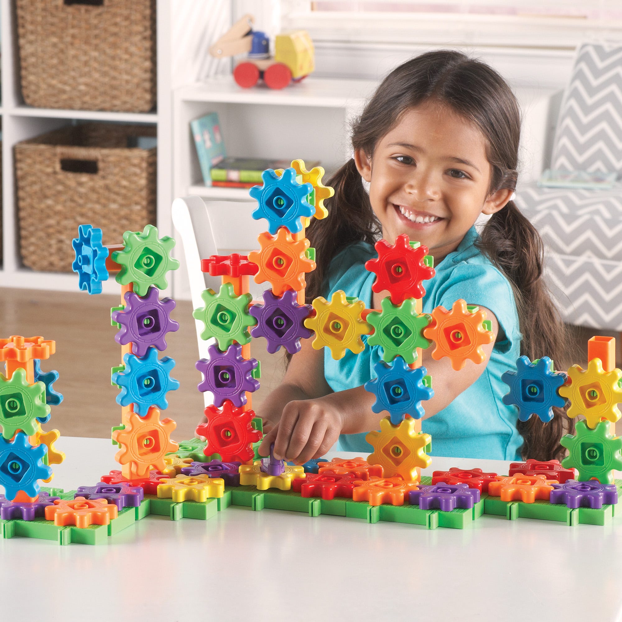 Gears Gears Gears Deluxe Building Set of 100, Gears Gears Gears Deluxe Building Set of 100, Learning resources gear builders,STEM resources,Stem toys,EYFS stem toys,Primary school stem resources, Gears Gears Gears Deluxe Building Set of 100,Fun meets value with this Gears! Gears! Gears Deluxe Building Set of 100. Fine motor skills grow as children build, learn and experiment with this set. Using the gears, cranks, pulleys, interconnecting base plates and connectors, children can develop their problem solvin