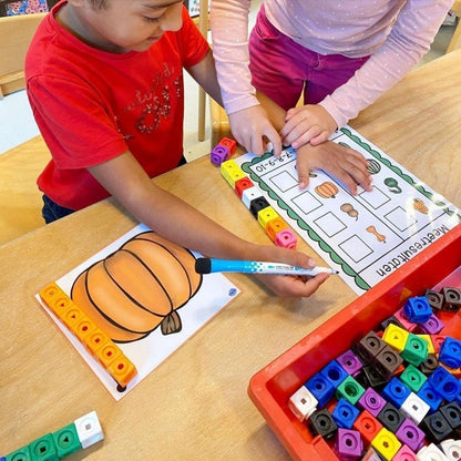 MathLink Cubes Set of 1000, Linking Cubes Pack of 1000,counting cubes,classroom numeracy cubes,numeracy resources,classroom resources,sen equipment,sen classroom resources,SEN educational equipment numeracy, MathLink Cubes Set of 1000,MathLink Cubes Set of 1000 – Inspire Creativity and Build Mathematical Confidence The MathLink Cubes Set of 1000 is the ultimate hands-on educational tool for fostering creativity and developing essential mathematical skills in children. These durable, interlinking cubes open 