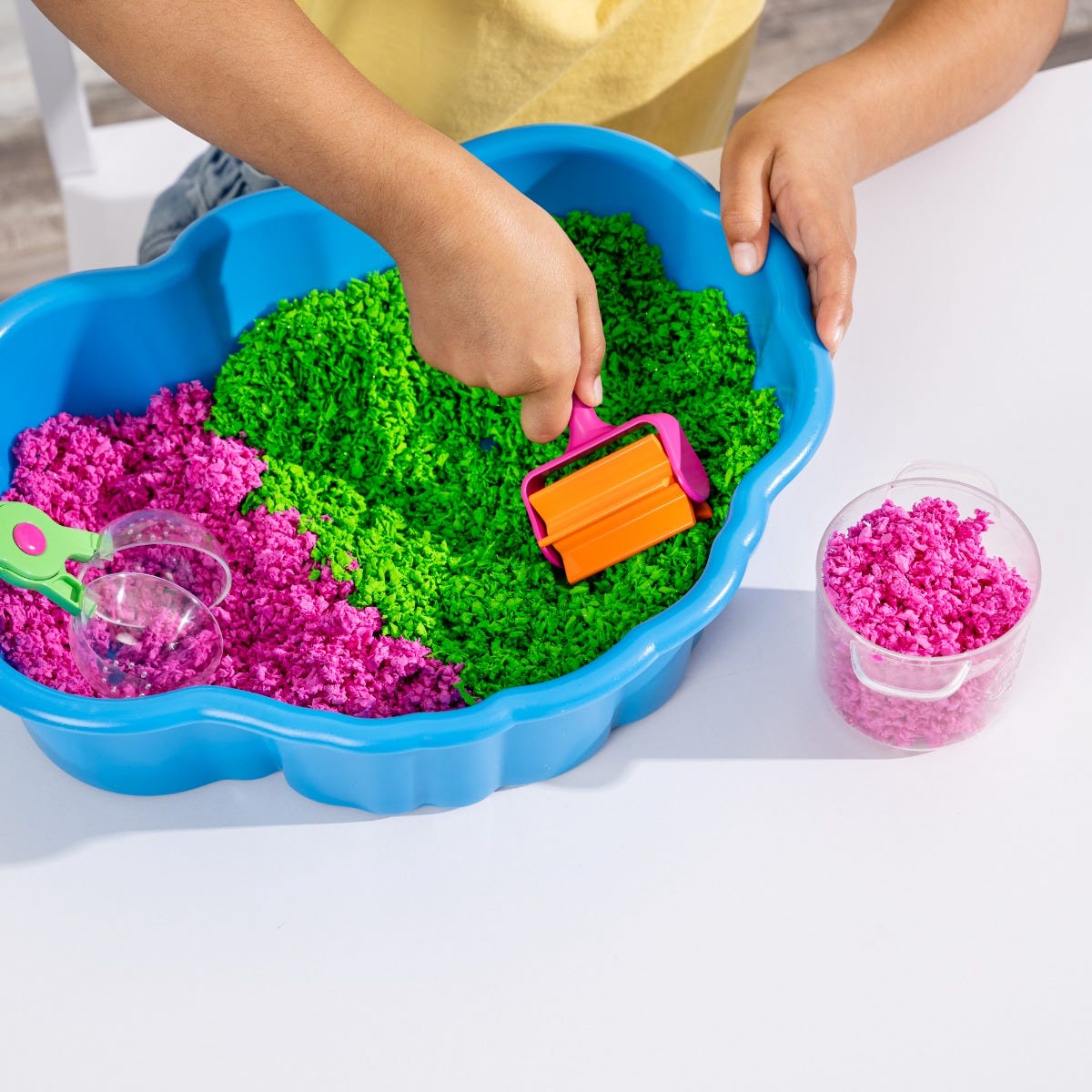 Playfoam Pluffle Sensory Station, Playfoam Pluffle Sensory Station,playfoam,Play Foam,early years resources, educational resources, educational materials, children's learning resources, children's learning materials, teaching resources for children, teaching material for children, Playfoam Pluffle Sensory Station,The Playfoam Pluffle™ Sensory Station is the fun sensory play toy that’s great for building fine motor skills in the classroom or at home. It comes ready for play with 2 colours of feelgood, fluffy