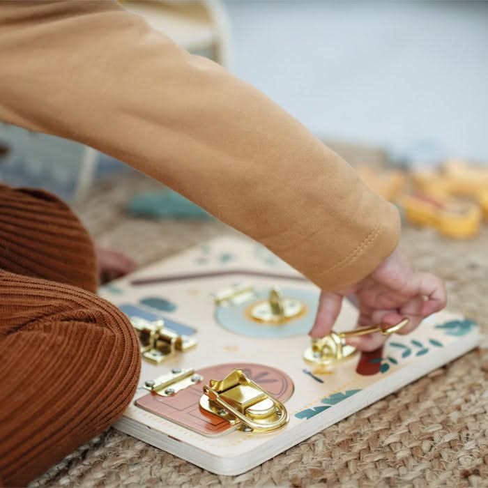 Small Foot Latches and Locks Motor Activity Board, Small Foot Latches and Locks Motor Activity Board,Motor Activity Board,Sensory Latches board,latches toys,fine motor skills board, Small Foot Latches and Locks Motor Activity Board – Unlock, Explore, and Learn Introduce your little one to the exciting world of discovery with the Safari Motor Skills Board. This beautifully crafted wooden activity board is designed to develop fine motor skills, problem-solving, and everyday practical abilities in a fun and en