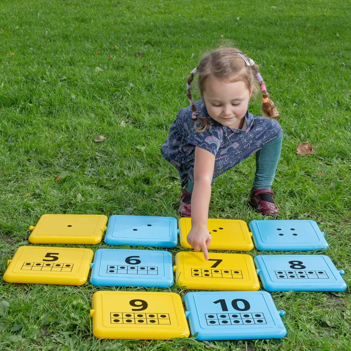 Subitising Giant Connecting Beads, Subitising Giant Connecting Beads.school numeracy resources,classroom numeracy resources, Subitising Giant Connecting Beads – A Hands-On Way to Develop Early Number Skills The Subitising Giant Connecting Beads are a fun and engaging learning resource designed to help children recognise numbers, ten frames, and subitising patterns. Perfect for early years maths education, this set of 10 large beads allows children to explore number recognition, counting, and pattern identif